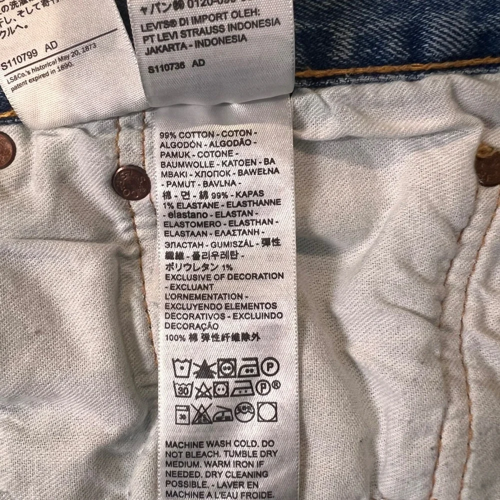 Levi's 501 Men's Denim Shorts *42W Original Fit Distressed 10